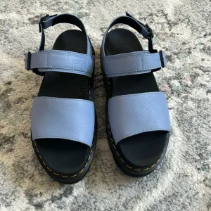 Dr. Martens Women's Voss Zen Pisa Sandals