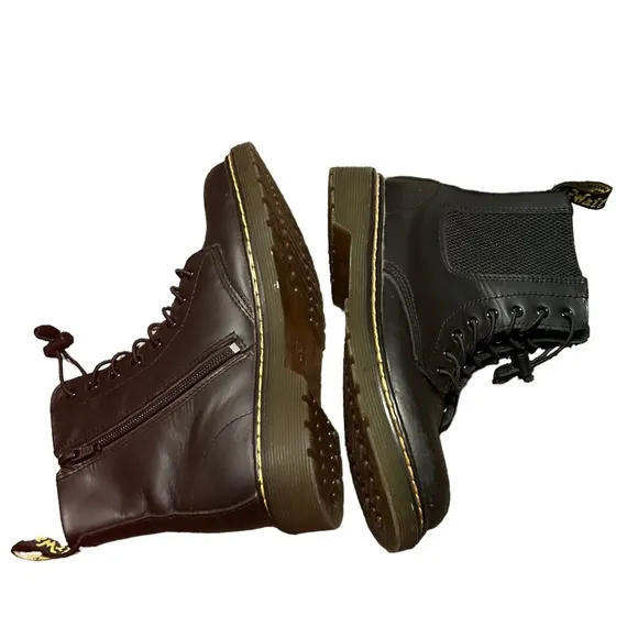 DR. MARTENS YOUTH Black Drawsrring Front Lace Up Air Cushion Combat Boots-SIze 4