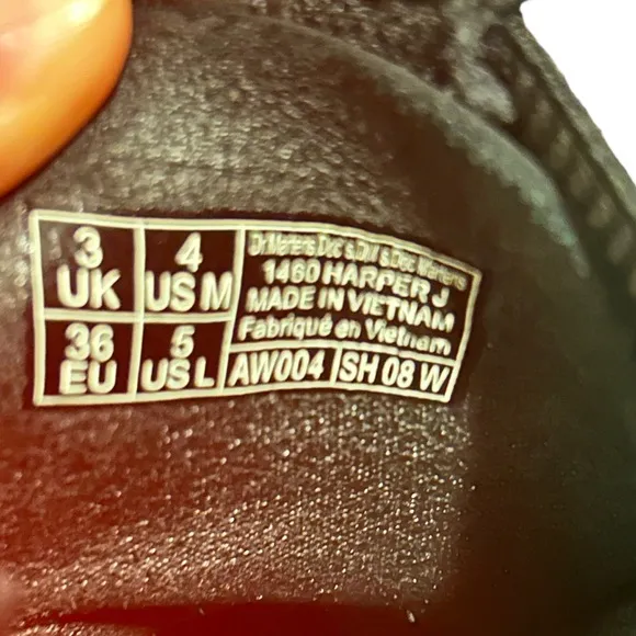 DR. MARTENS YOUTH Black Drawsrring Front Lace Up Air Cushion Combat Boots-SIze 4