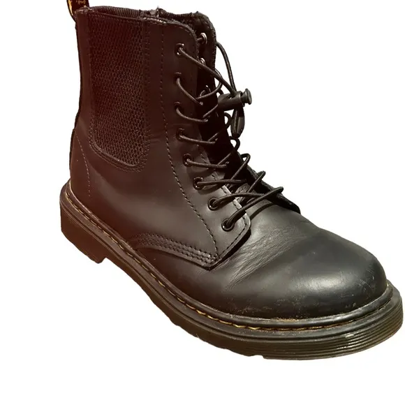 DR. MARTENS YOUTH Black Drawsrring Front Lace Up Air Cushion Combat Boots-SIze 4
