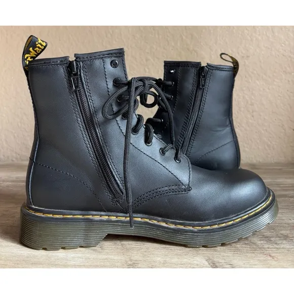 Dr Martens Zavala Combat Boots
