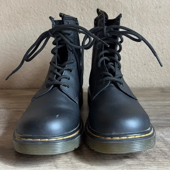 Dr Martens Zavala Combat Boots