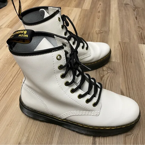 Dr. Martens Zavala T Lamper Combat Boot