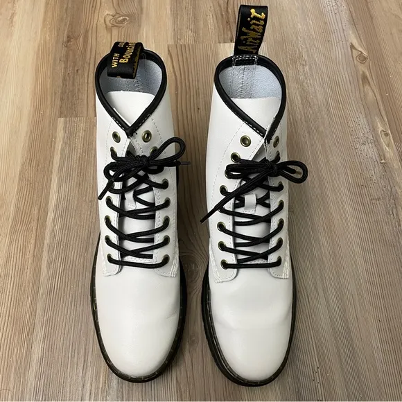 Dr. Martens Zavala T Lamper Combat Boot