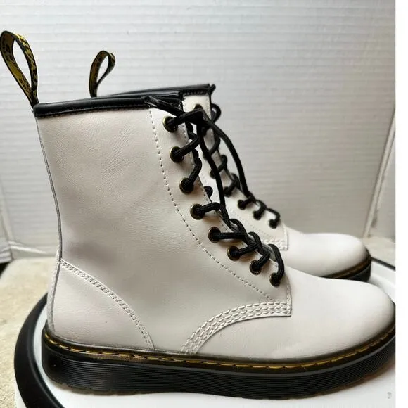 Dr. Martens Zavala White Boots, Women’s Size 8 (EU 39)