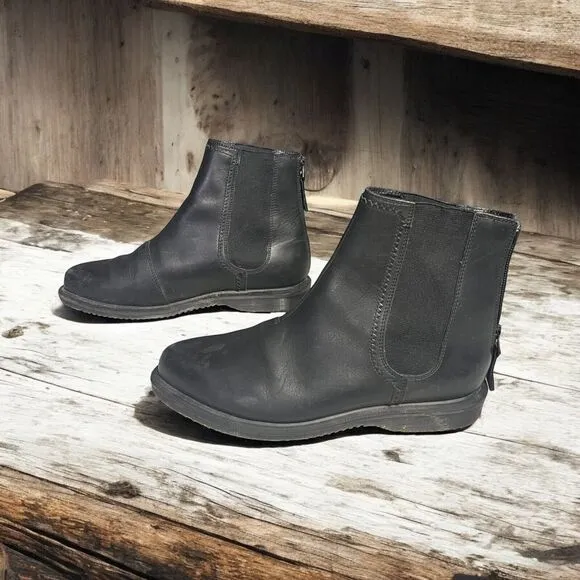 Dr Martens Zillow Chelsea Boots Black Leather AirWair Soles Womens US7 EU38 Goth