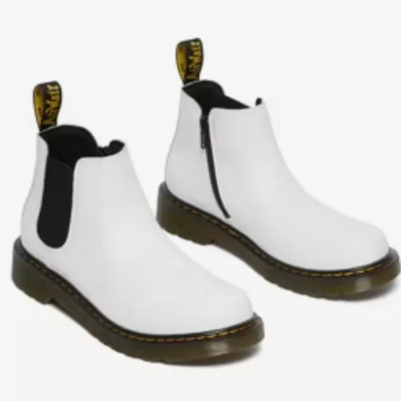 Dr. Martens 2976 Chelsea Boot