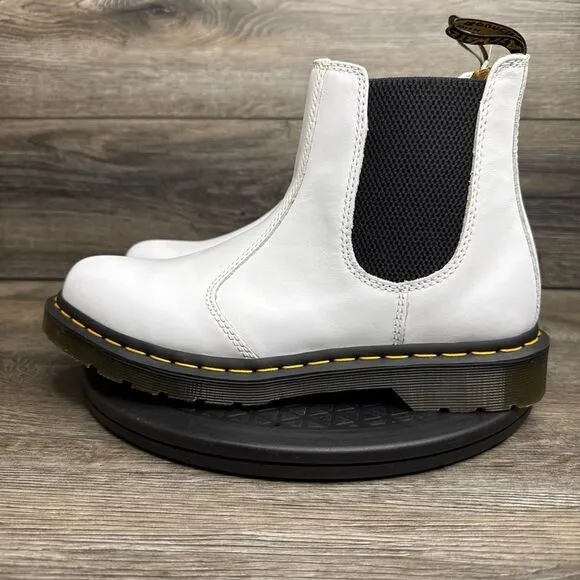 Dr Martens 2976 Smooth Leather White Chelsea Boots Women’s Size 10