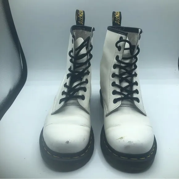 Dr. Martin Jordyn women’s white combat boots size 7