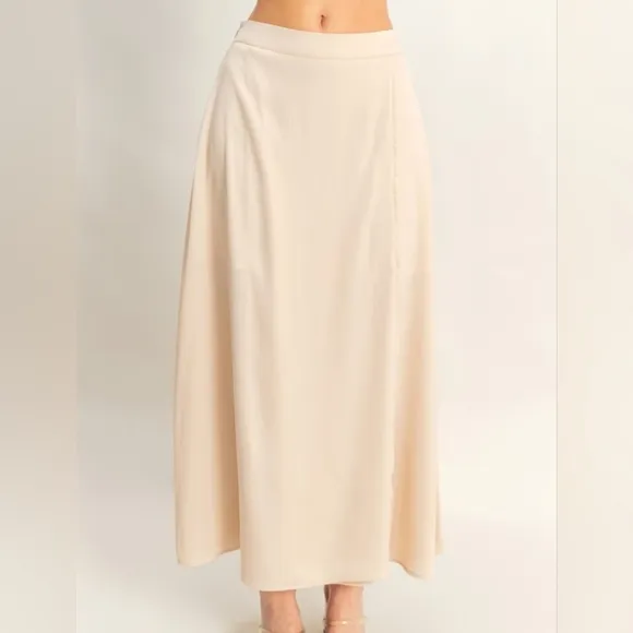 Dream in Champagne Maxi Set