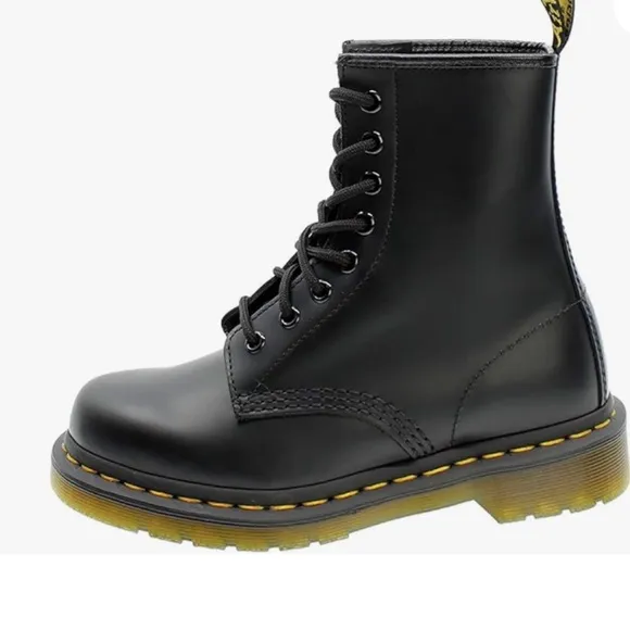 Dr.Martens combat boot worn but in perfect condition