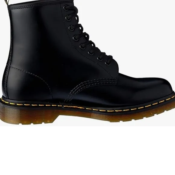 Dr.Martens combat boot worn but in perfect condition