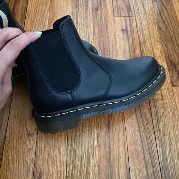 Dr.Martens: VEGAN 2976 FELIX CHELSEA BOOTS