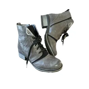 Dromedaris Women’s Leather Boots Karissa 9 9.5 EU 40 Gray Black Combat Clean 230