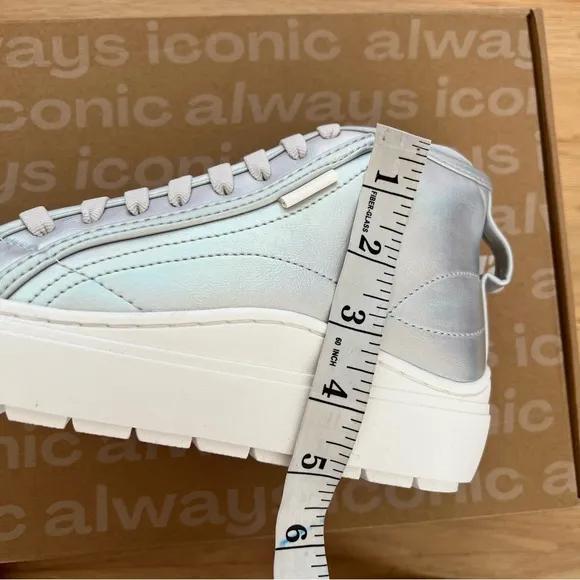 DR.SCHOLL'S Silver Time Off High Top Platform Sneakers Women's Size US 6.5 New