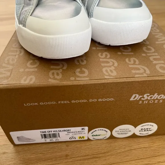 DR.SCHOLL'S Silver Time Off High Top Platform Sneakers Women's Size US 6.5 New