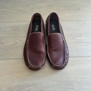 DULUTH TRADING Men's Brown Bison Leather Driving Moccasins, Loafers, Shoes