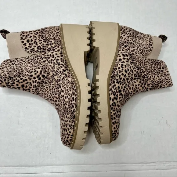 DV by Dolce Vita Leopard Chelsea Boot