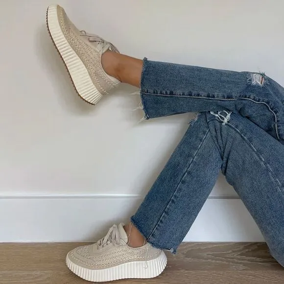 DV dolen sneakers