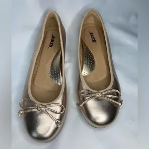 Earth Allegro Rose Gold Ballerina Flats Leather Upper Rubber Sole Size 6.5 Bow