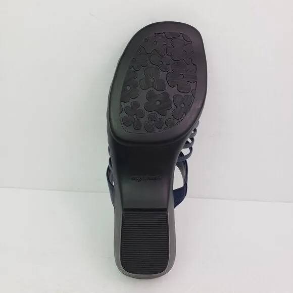 Easy Street Solite Airy Womens Size 7W Navy Slip On Casual Sandals