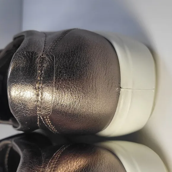 Ecco Brown and White Loafers Slip-On Shoes