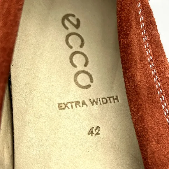 Ecco Dynamic Moc 2.0 Driving Loafers Men Size 8 8.5 Wide US, 42 EU Orange Suede