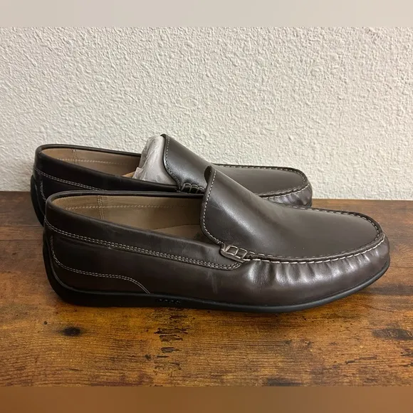 ECCO Men’s Classic Moc 2.0 Loafers Size 44 / 10 Dark Brown Coffee Shoes New