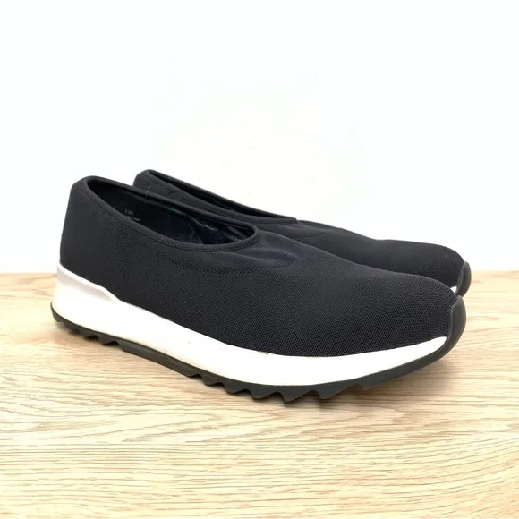 Eileen Fisher Hug Slip On Wedge Platform Sneakers 7.5‎ Stretch Mesh Black White