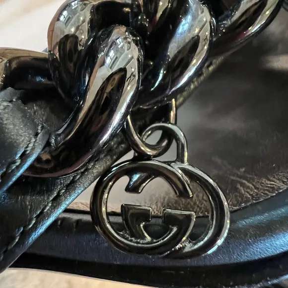 Elegant Dark Green Chain Strap Gucci Women's Sandals Size 39