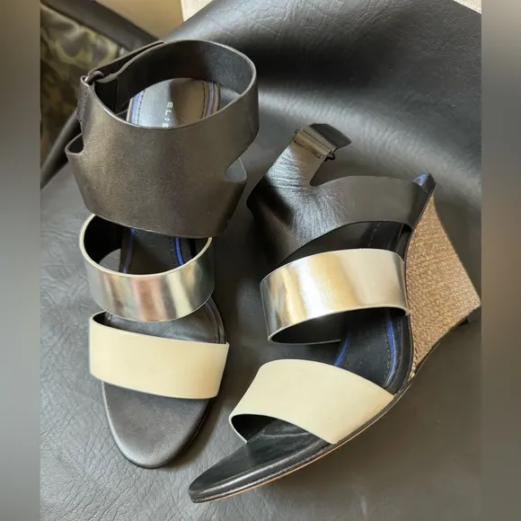 Elie Tahari tri-color sandals