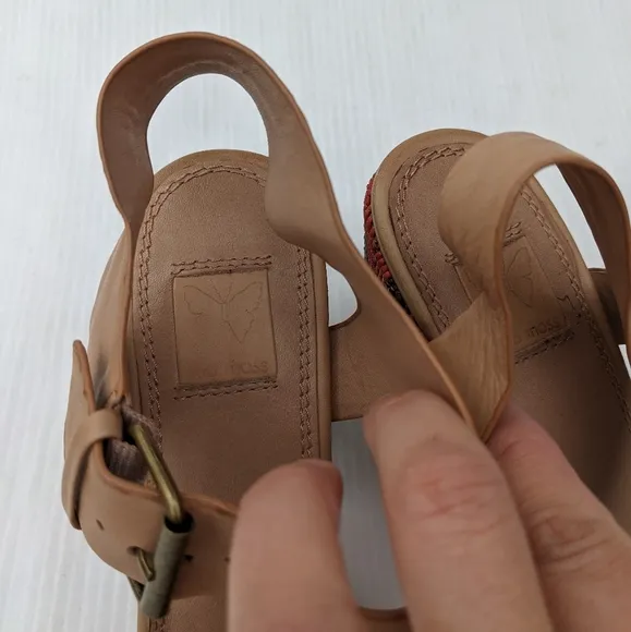 ELLA MOSS Tessa tan leather buckle strap heeled sandals Chevron heel
