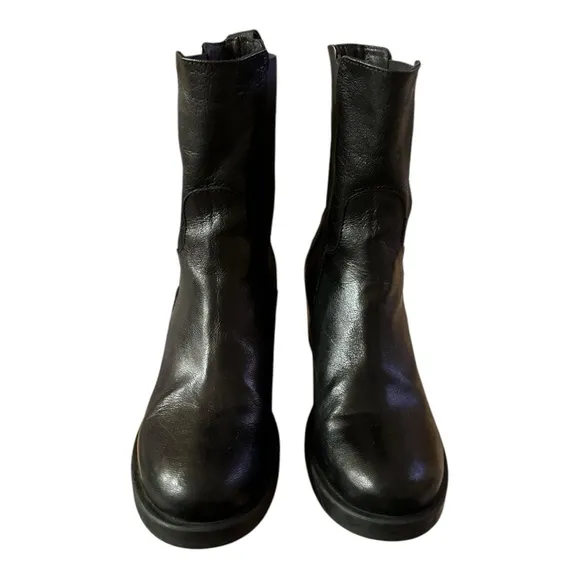 Emanuele Castro Made In Italy Black Leather Chelsea Ankle Boots Size 39/ US 8.5