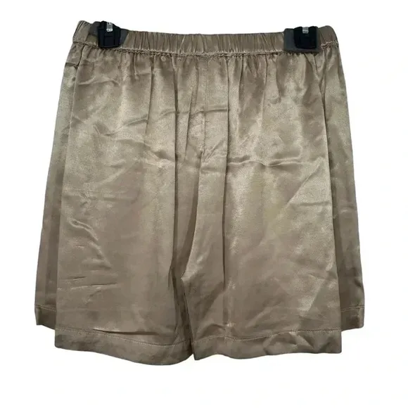 ENZA COSTA SHORTS WOMENS 0 SATIN BERMUDA WITH POCKETS DAY TO DATE NIGHT
