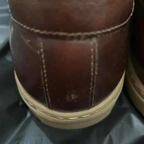 Epaulet Brown Leather Low Top Sneakers
