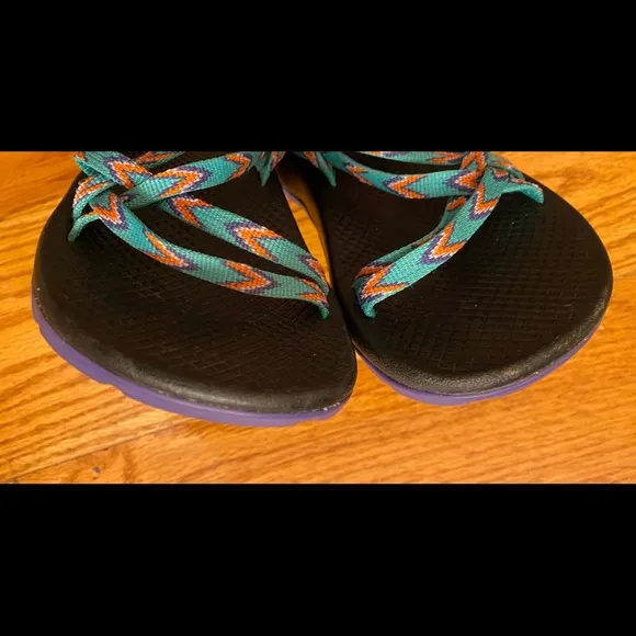 EUC Chaco Sandals, Teal