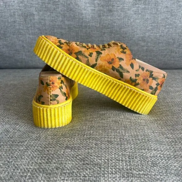 EUC PF16 Yellow Floral Platform Sneakers Size 6 Boho Grunge Creepers Chunky Sole