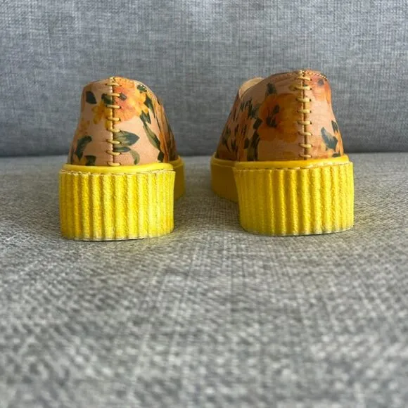 EUC PF16 Yellow Floral Platform Sneakers Size 6 Boho Grunge Creepers Chunky Sole