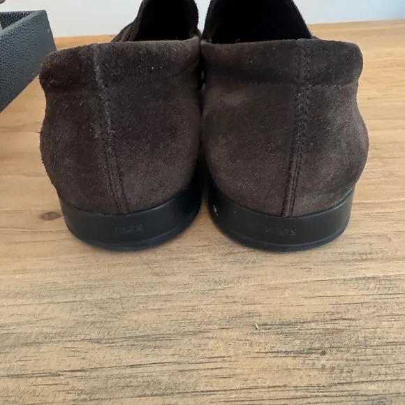 EUC Tod’s Men’s Brown Suede Driving Loafers Size 7