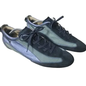 EUC Tod’s Womens Suede Sneakers