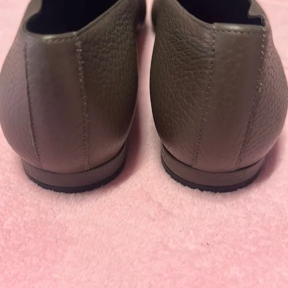 Everlane Brown Textured Leather Flats