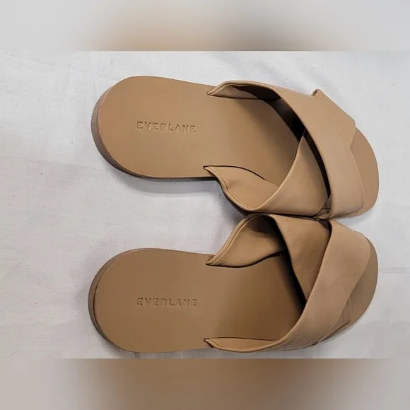 Everlane The Day Crossover Sandal In Light TaupeWomen's Size 10 Leather Slip On