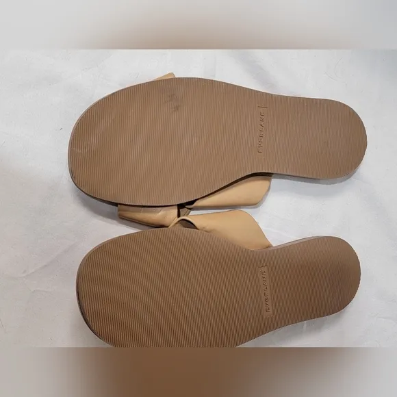 Everlane The Day Crossover Sandal In Light TaupeWomen's Size 10 Leather Slip On