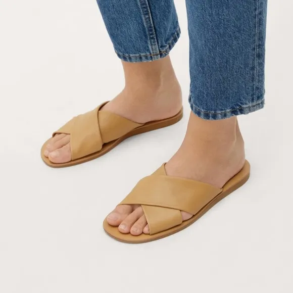 Everlane The Day Crossover Sandal In Light TaupeWomen's Size 10 Leather Slip On