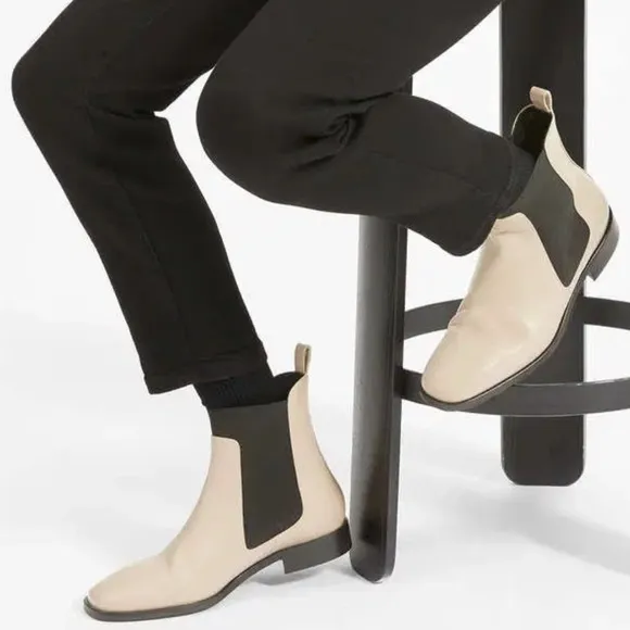 Everlane The Italian Leather Square Toe Chelsea Boots Size 9 Tan Black Color