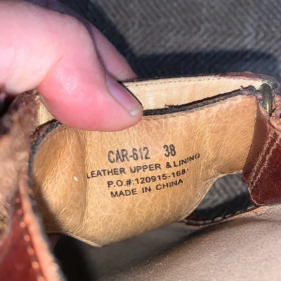 Excellent Preowned Condition Alegria Sandals Leather upper Size 38. Very Cute.