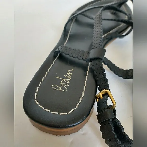 Excellent Used Condition Pair of Boden Genuine Leather Scalloped Strap Sandals
