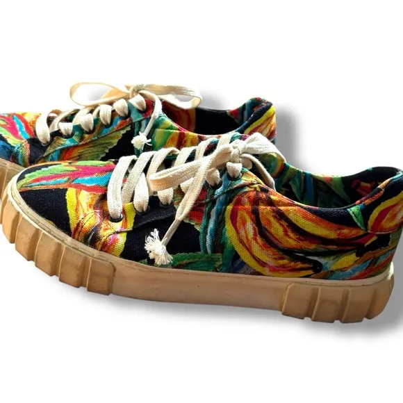 Farm Rio Black Multicolor Banana Platform Sneakers - Size 9.5 Women's