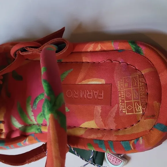 Farm Rio Tropical Tube Strap Sandals SZ 7
