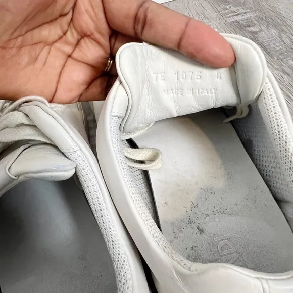 Fendi Calfskin Low Top Sneakers